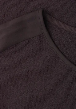 Shirt mit Boatneck und Schulterdetail