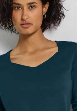Shirt mit Carrée Ausschnitt