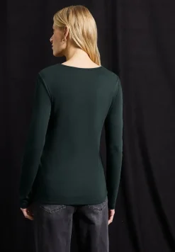 Shirt mit Carrée Ausschnitt