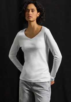Shirt mit Carrée Ausschnitt