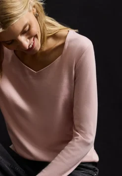 Shirt mit Carrée Ausschnitt