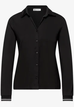 Shirt mit College-Details