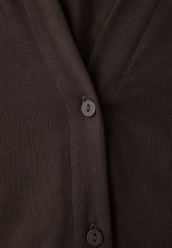 Shirt mit College-Details