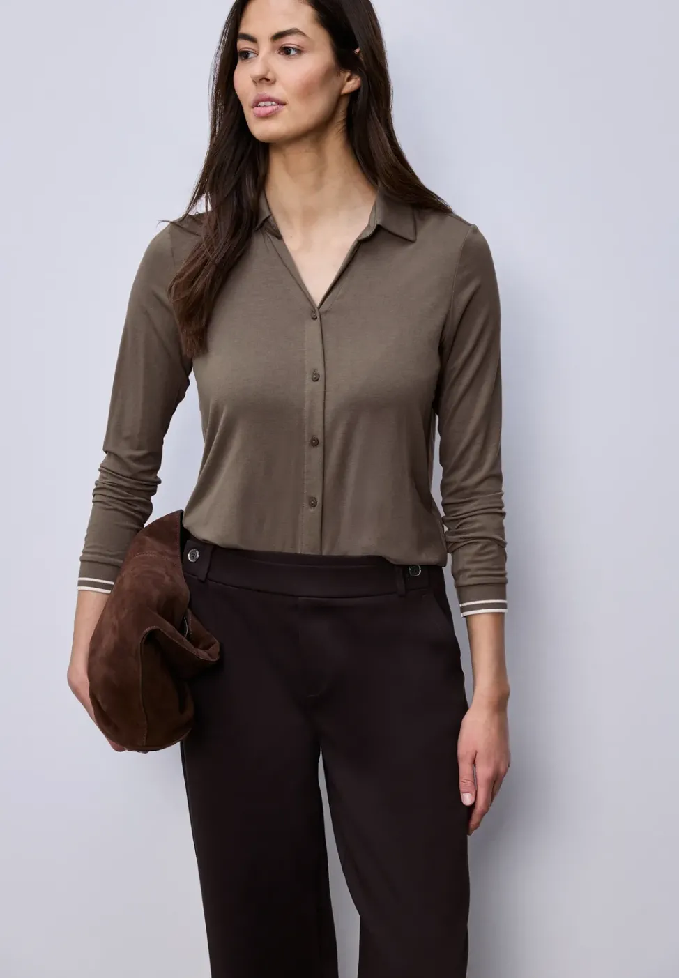 Shirt mit College-Details