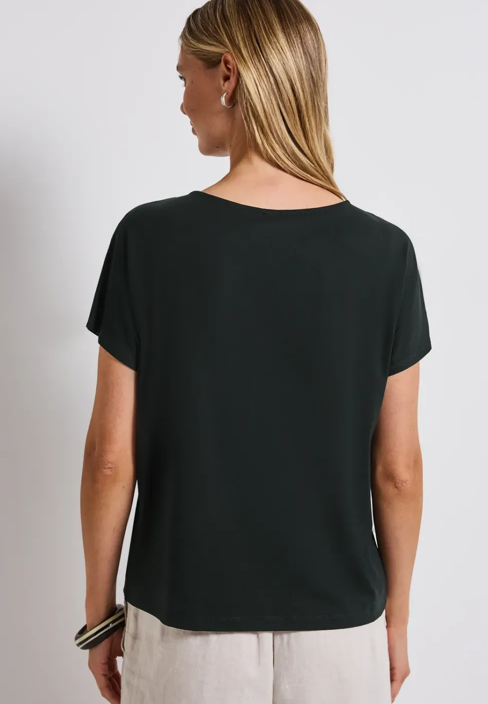 Shirt mit Cut-Out