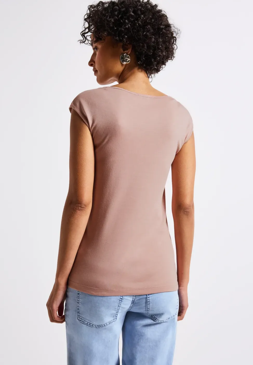 Shirt mit Cut-Out