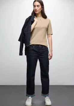 Shirt mit Cut-Out Detail