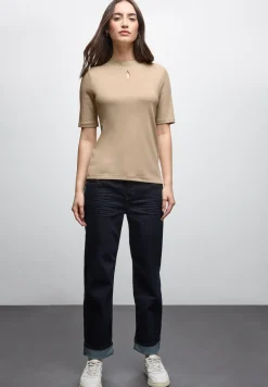 Shirt mit Cut-Out Detail