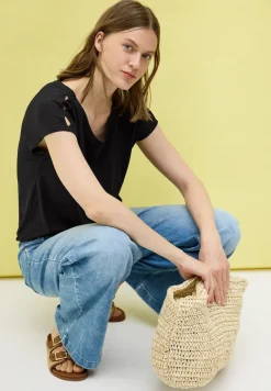 Shirt mit Cut-Out Details