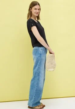 Shirt mit Cut-Out Details