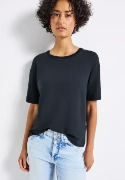 Shirt mit Deko-Ausschnitt