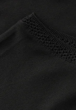 Shirt mit Dekortape
