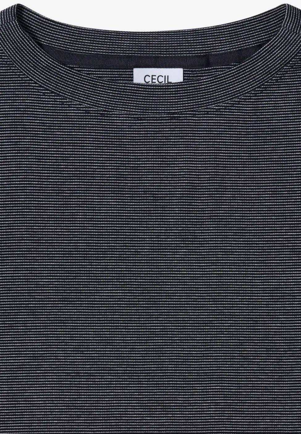 Shirt mit feinen Streifen