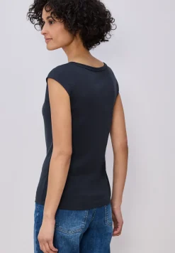 Shirt mit gerundetem V-Ausschnitt