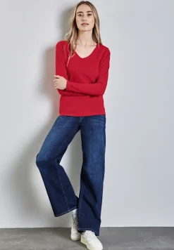 Shirt mit gerundetem V-Neck