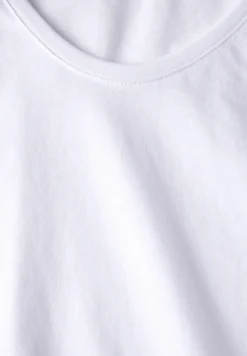 Shirt mit gerundetem V-Neck