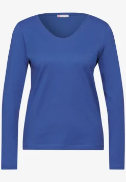 Shirt mit gerundetem V-Neck