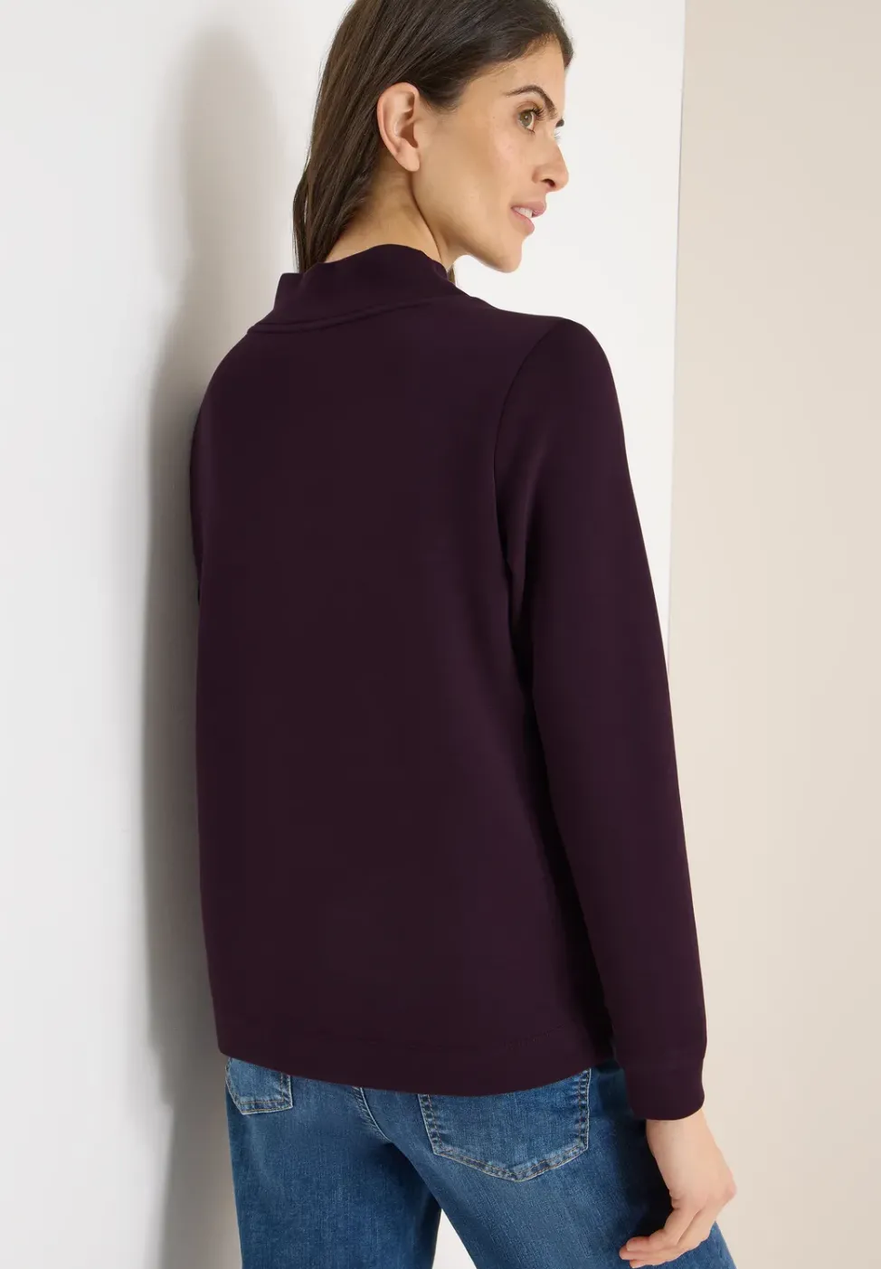 Shirt mit großem Kragen
