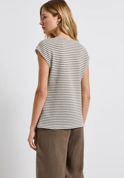 Shirt mit Herzausschnitt