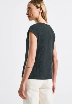 Shirt mit Herzausschnitt