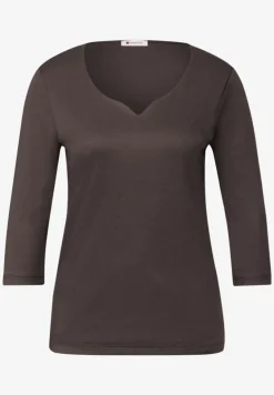 Shirt mit Herzausschnitt