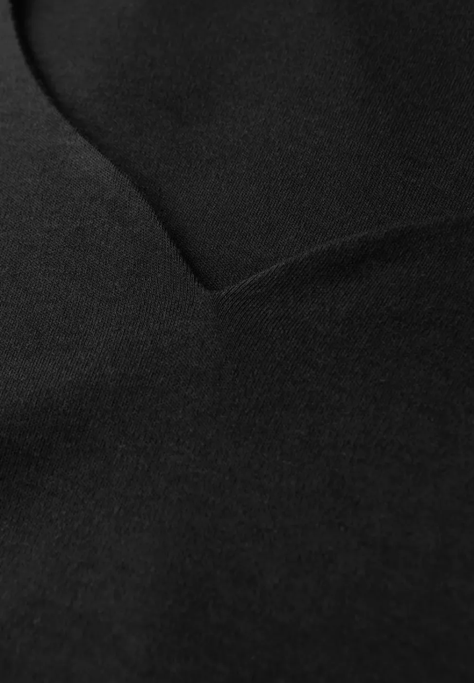 Shirt mit Herzausschnitt