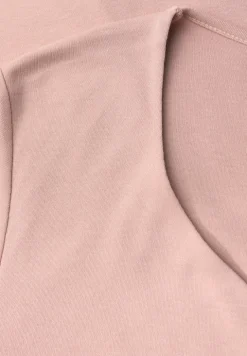 Shirt mit Herzausschnitt