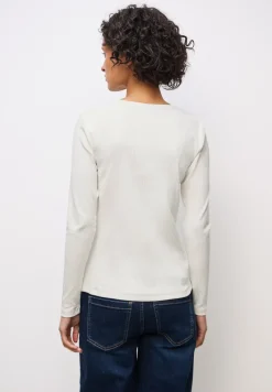 Shirt mit Herzausschnitt