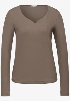 Shirt mit Herzausschnitt