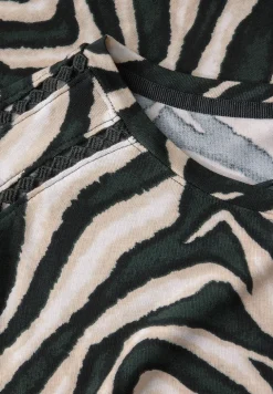Shirt mit Häkeldetails