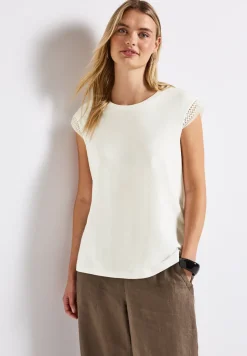 Shirt mit Häkeldetails