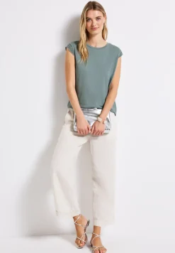 Shirt mit Häkeldetails