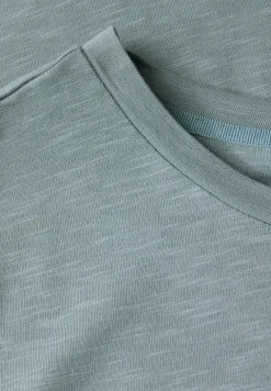 Shirt mit Häkeldetails