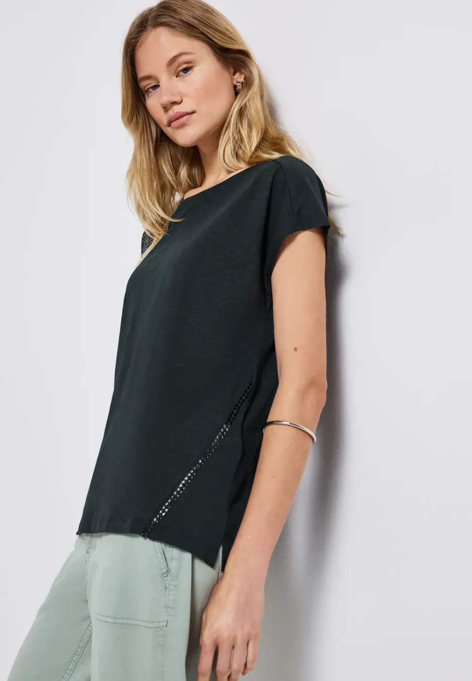 Shirt mit Häkeldetails