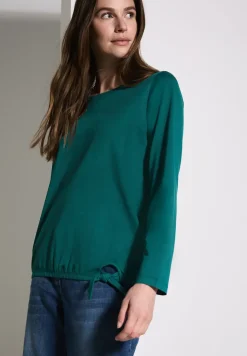 Shirt mit Knoten am Saum