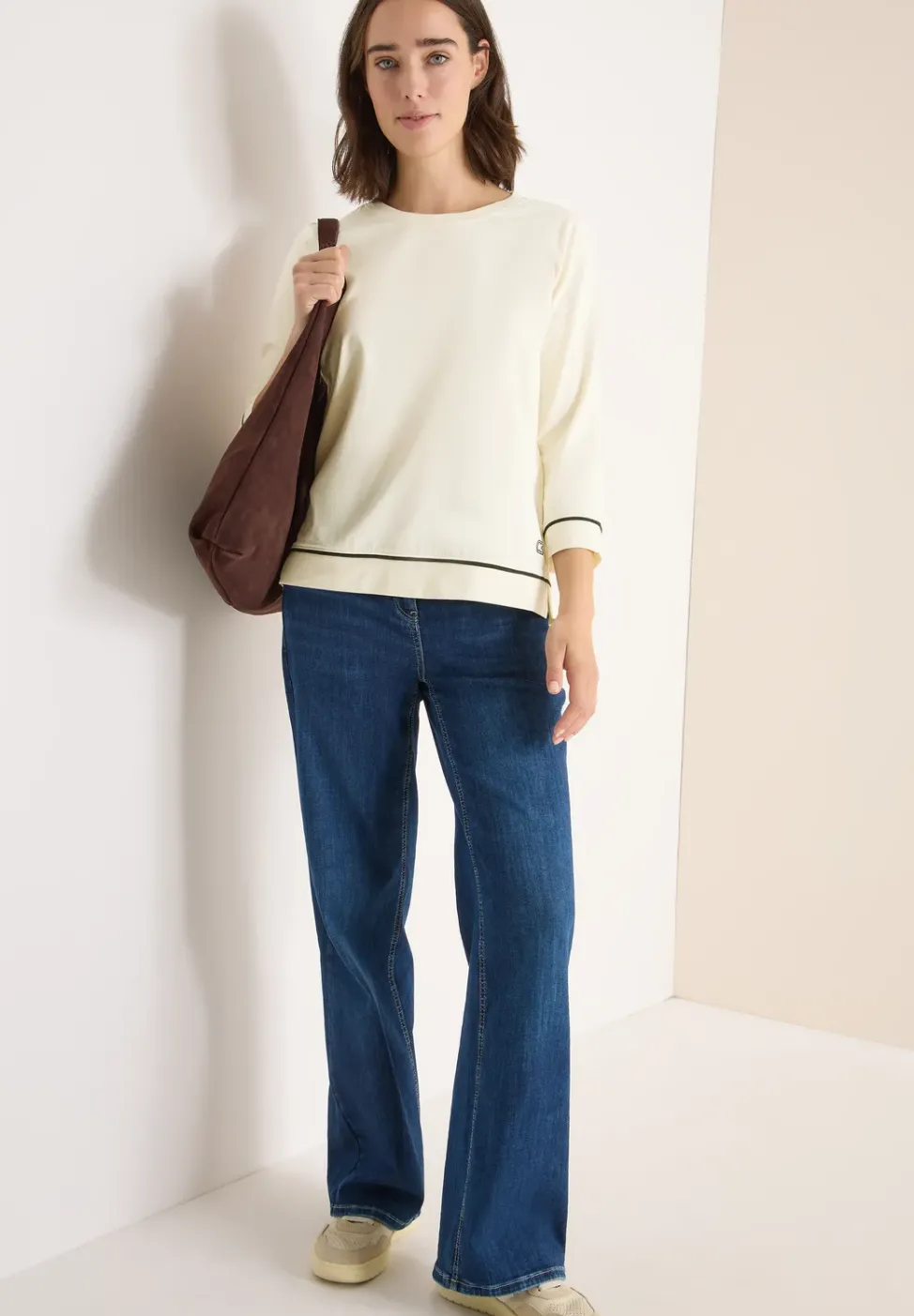 Shirt mit Kontrastdetail