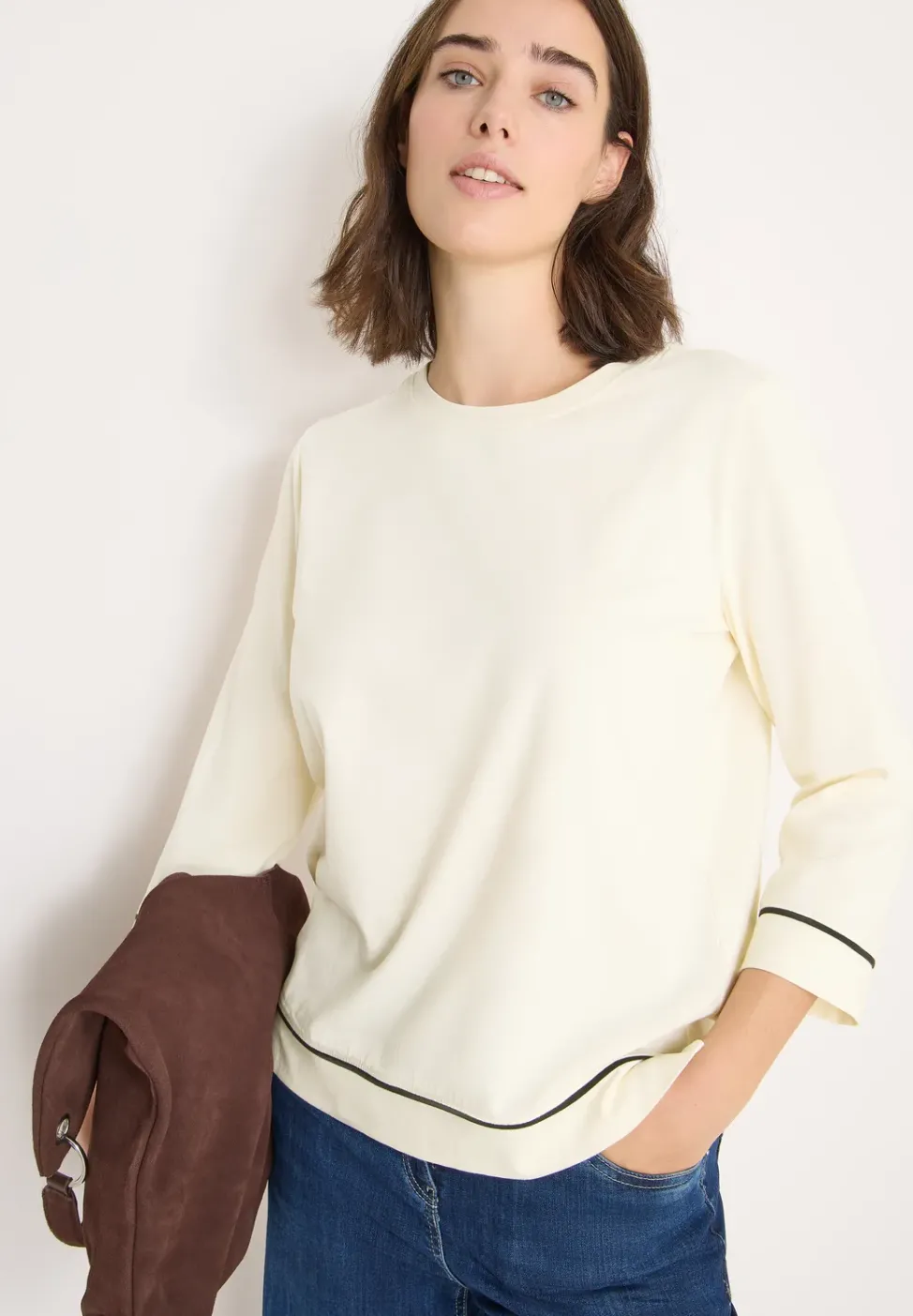 Shirt mit Kontrastdetail