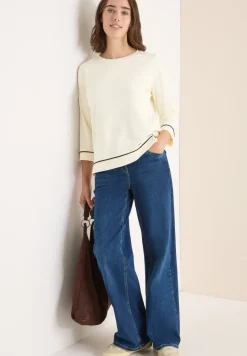 Shirt mit Kontrastdetail