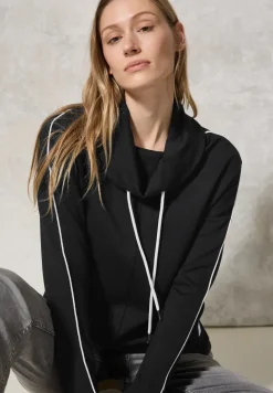 Shirt mit Kontrast-Detail