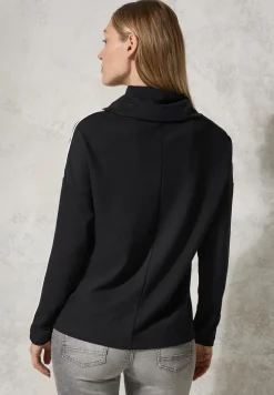 Shirt mit Kontrast-Detail