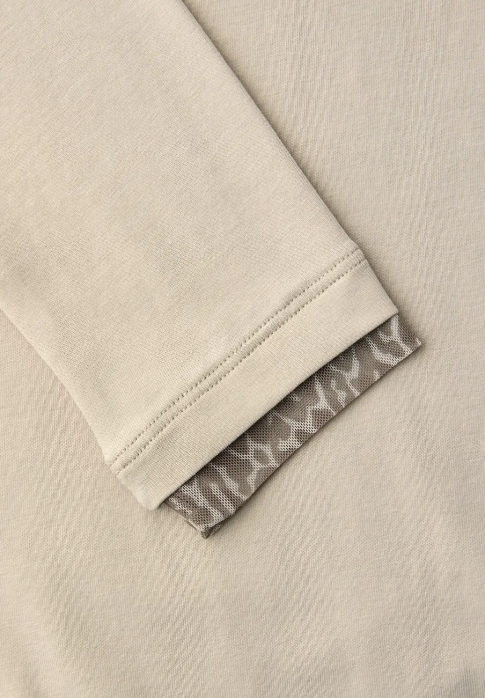 Shirt mit Leo-Details