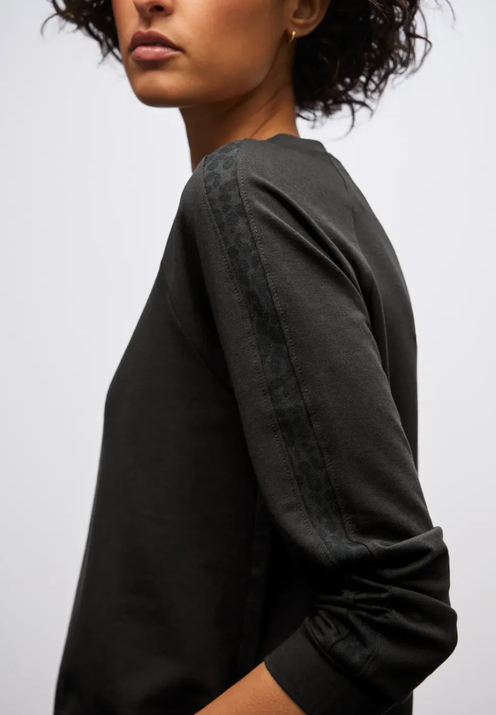 Shirt mit Leo-Gallonstreifen