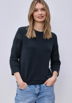 Shirt mit Lochmuster-Ärmeln