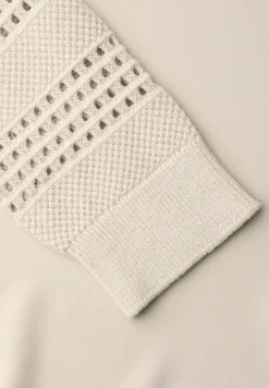 Shirt mit Lochmuster-Ärmeln