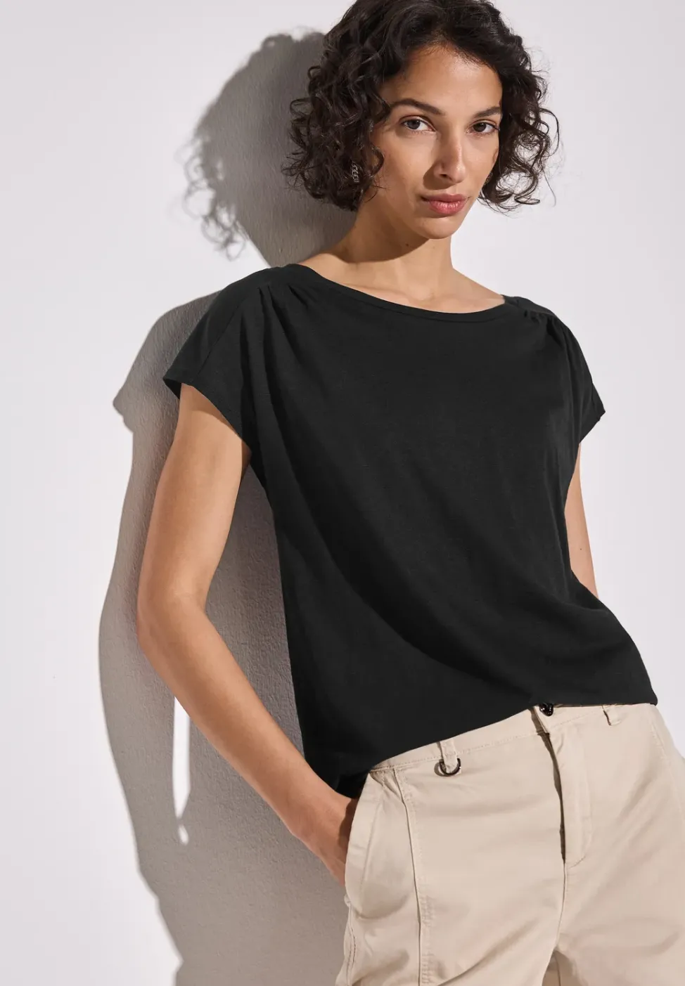 Shirt mit Raffung