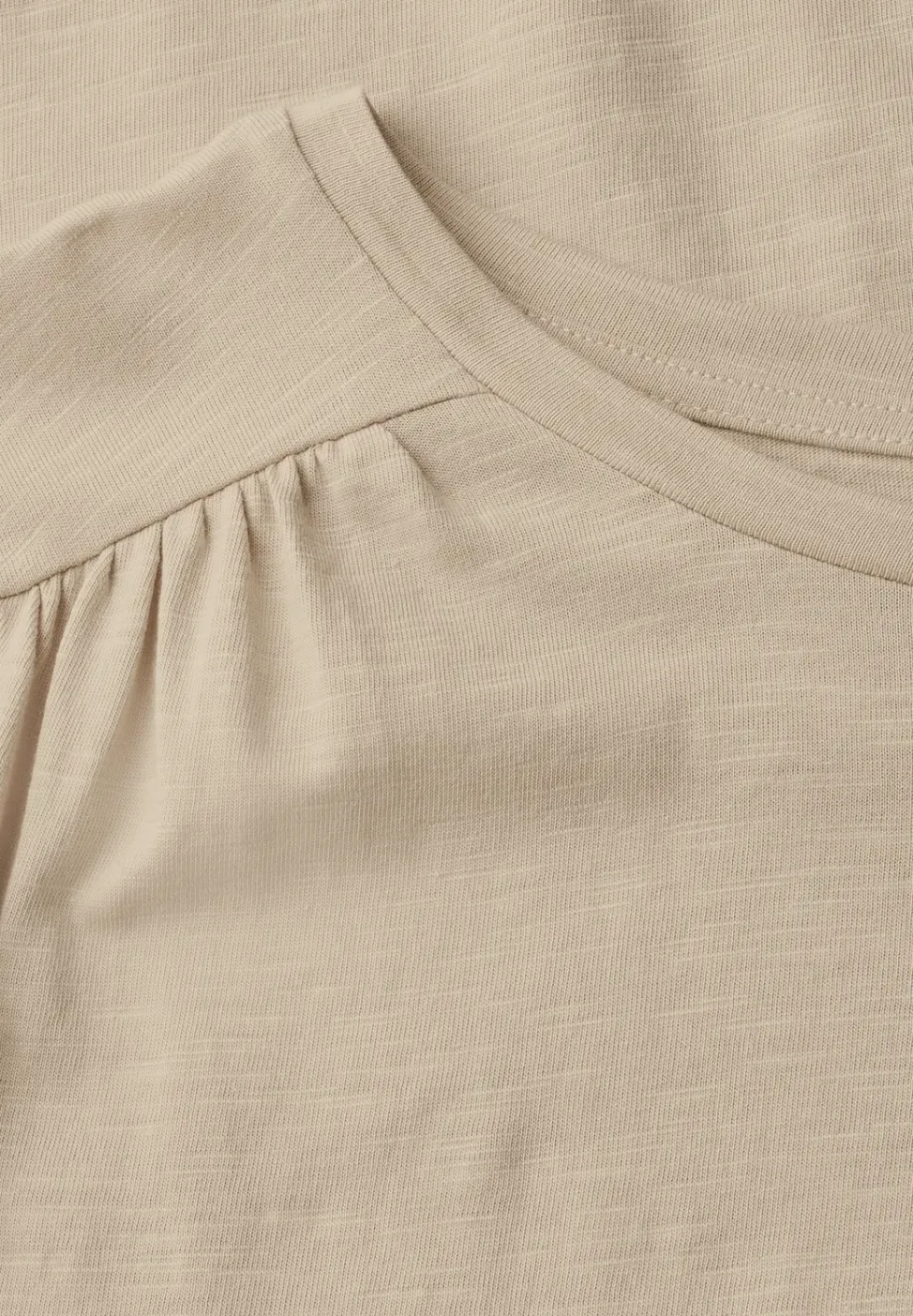 Shirt mit Raffung