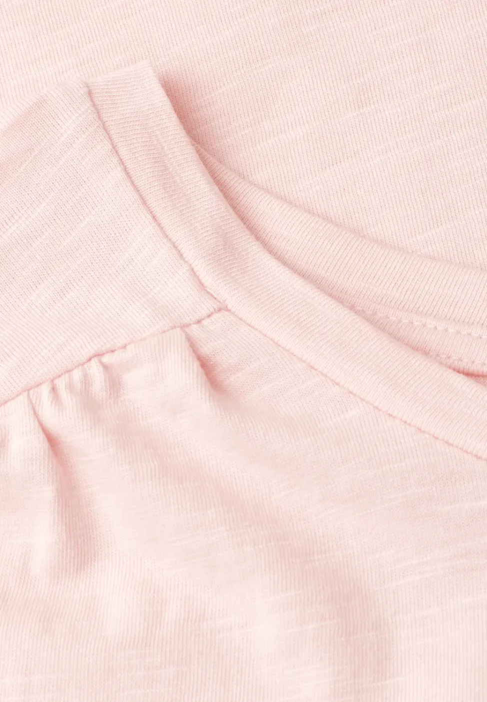Shirt mit Rundhals und Raffung