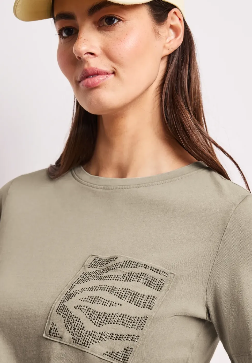 Shirt mit Rundhals und Schmucksteinen