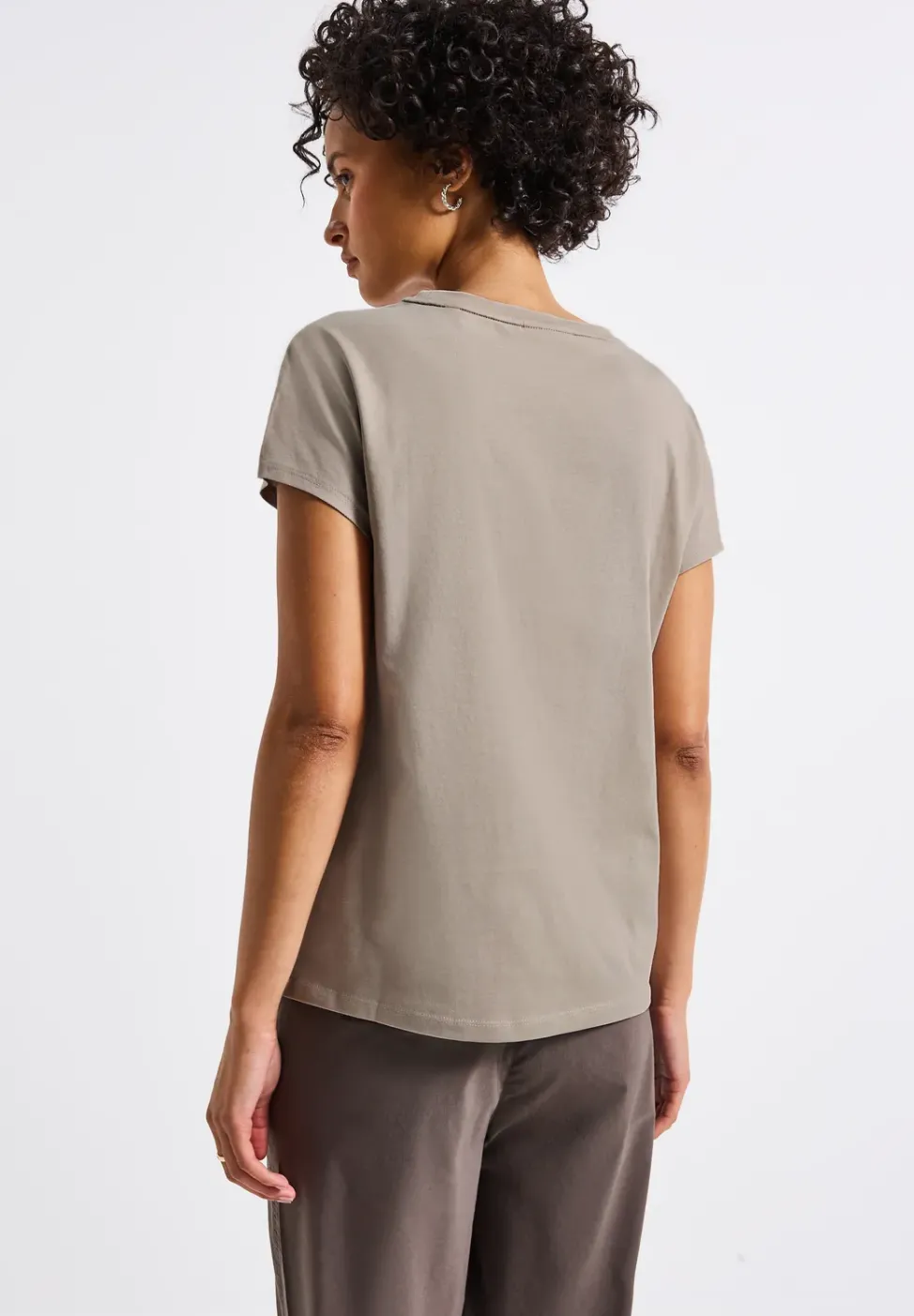 Shirt mit Schmucksteinen