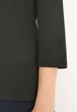 Shirt mit Schmucksteinen